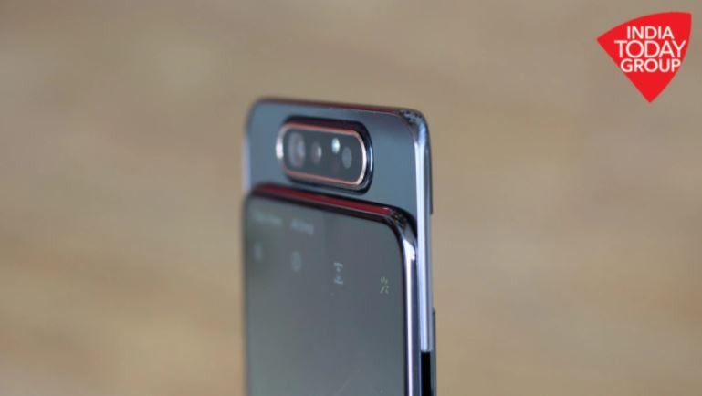 Samsung Galaxy A80 đươc trang bị cụm camera lật ngược độc đấo (Ảnh: Gadgets)