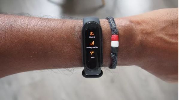 Mi Band 5 đem lại cảm giác thoải mái khi đeo (Ảnh: Tech Radar)