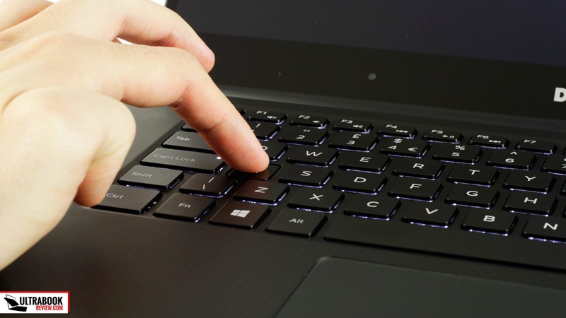 Dell Precision 5510 có hành trình phím nông (Ảnh: Ultrabook Review) Dell Precision 5510 có hành trình phím nông (Ảnh: Ultrabook Review)