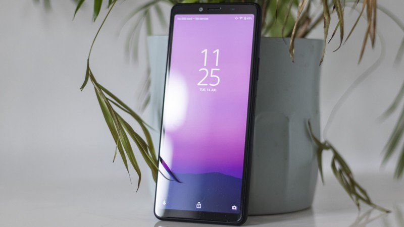 Sony Xperia 10 II chỉ được trang bị chip Snapdragon 665 (Ảnh: Expert Reviews)