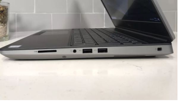Dell Precision 7550 có đầy đủ các cổng kết nối (Ảnh: Laptop Mag)