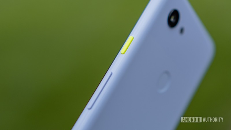 Google Pixel 3a được làm 100% bằng chất liệu nhựa (Ảnh: Android Authority)
