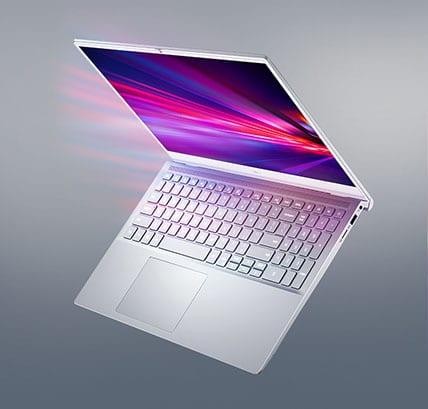 Dell Inspiron 7501 được hoàn thiện bằng chất liệu nhôm nguyên khối (Ảnh: My Laptop Guide) Dell Inspiron 7501 được hoàn thiện bằng chất liệu nhôm nguyên khối (Ảnh: My Laptop Guide)