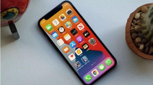 Việc sao lưu dữ liệu trên những chiếc iPhone rất đơn giản (Ảnh: Tech Radar)