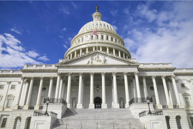 Hạ viện đang tìm cách thay đổi cách thức hoạt động của các công ty công nghệ lớn (Ảnh: Phone Arena) Hạ viện đang tìm cách thay đổi cách thức hoạt động của các công ty công nghệ lớn (Ảnh: Phone Arena)