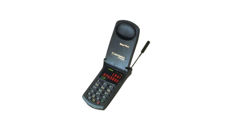 Motorola StarTAC (Ảnh: Android Authority) Motorola StarTAC (Ảnh: Android Authority)