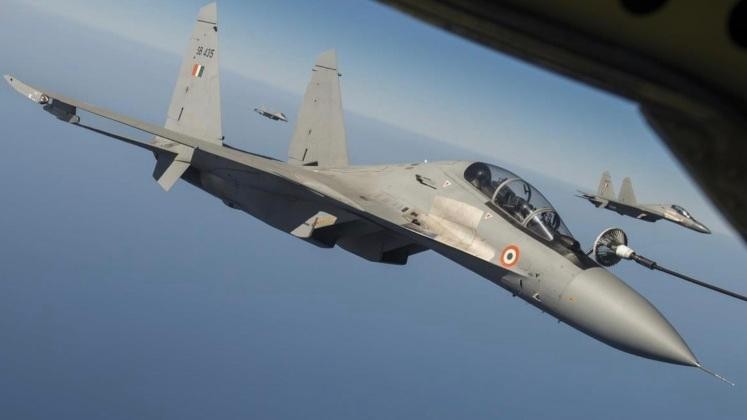 Tiêm kích Su-30MKI (Ảnh: Military Watch Magazine)