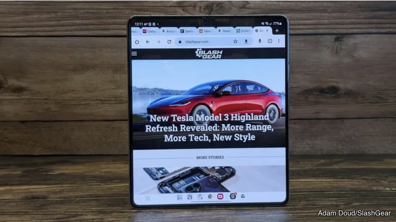 Smartphone gập 2.png