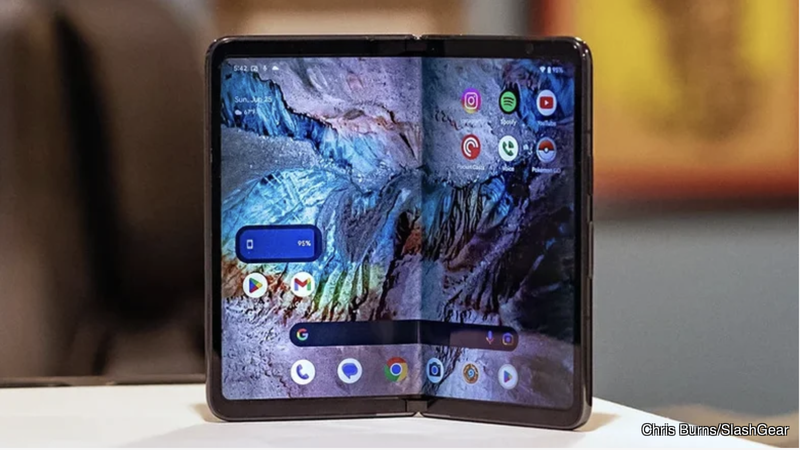 Smartphone gập 6.png