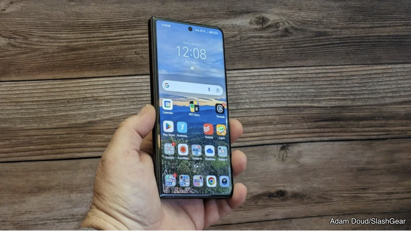 Smartphone gập 7.png