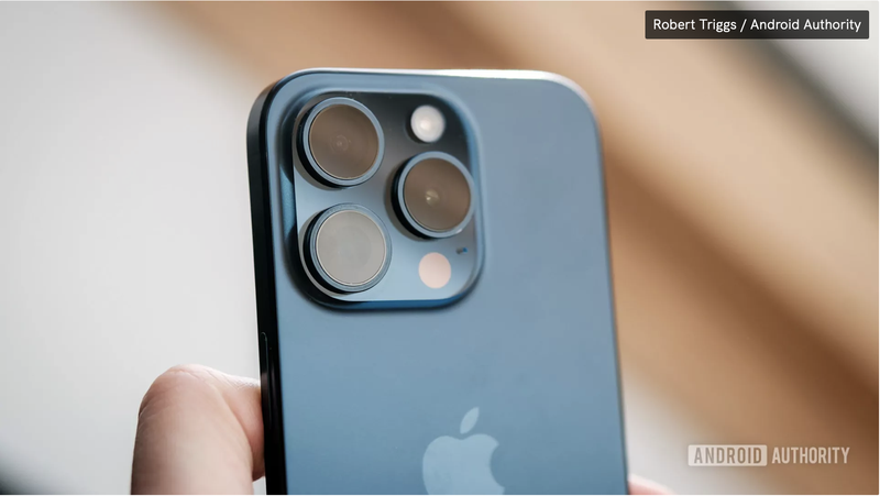 Pixel 8 Pro vs iPhone 15 Pro 13.png
