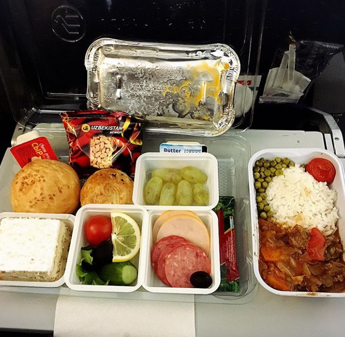 21 món ăn của các hãng hàng không nổi tiếng thế giới ảnh 18 Ảnh: BrightSide