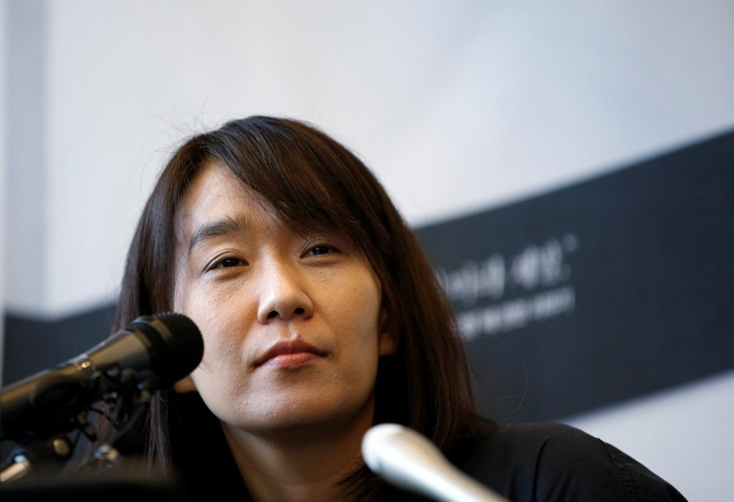 Han Kang, nữ nhà văn Hàn Quốc đoạt giải Nobel Văn học 2024 (Ảnh: Reuters).