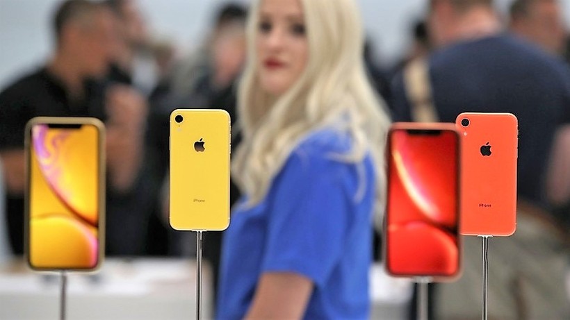 iPhone Xr là mẫu iPhone duy nhất ra mắt trong năm 2018 còn sử dụng màn hình LCD. Ảnh: Business Insider.