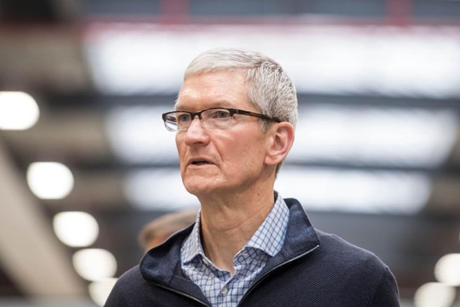 Tim Cook muốn loại bỏ tin tức giả mạo