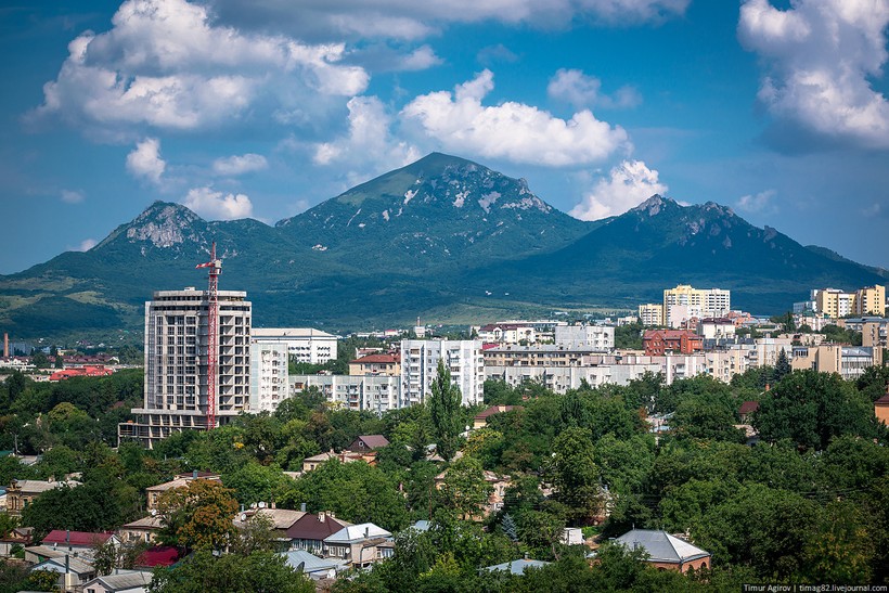 Thành phố Pyatigorsk bao quanh năm ngọn núi 