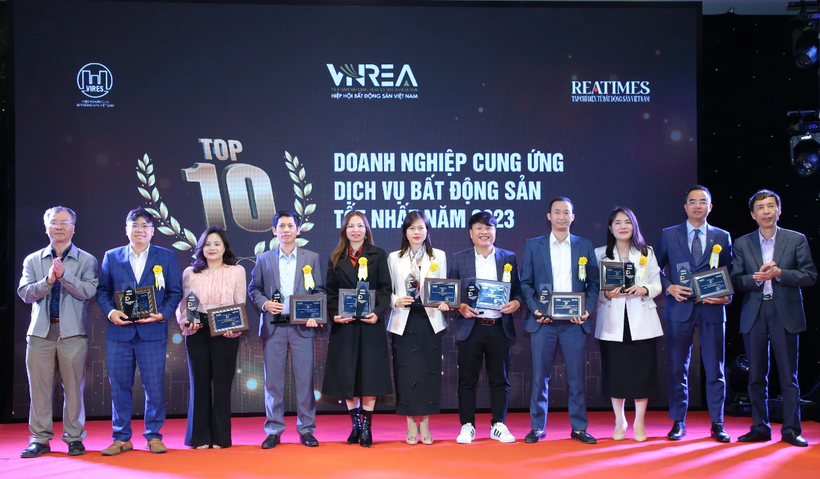 Hòa Phát được vinh danh top 10 DN cung ứng dịch vụ bất động sản tốt nhất năm 2023