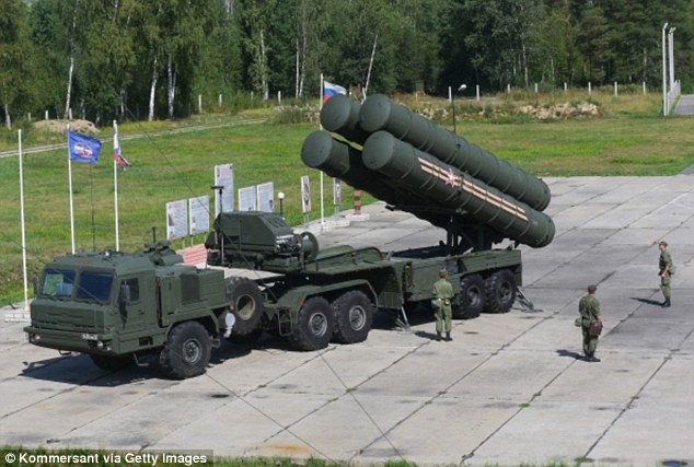 Hệ thống phòng không S-400 của Nga