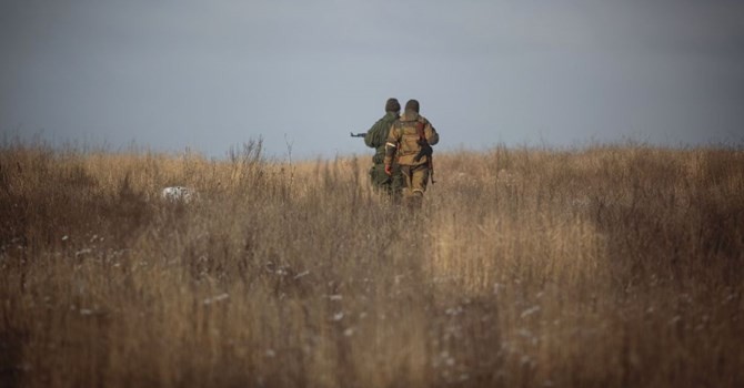 Dân quân Donetsk gần làng Malaya Gorlovka. Ảnh Sputnik