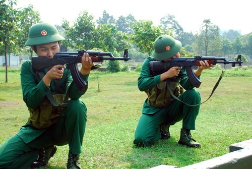 Súng tiểu liên tự động Kalashnikov (AK)