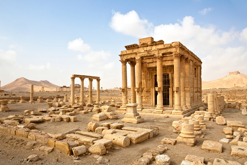 Lực lượng công binh rà phá bom mìn Nga đã đến Palmyra