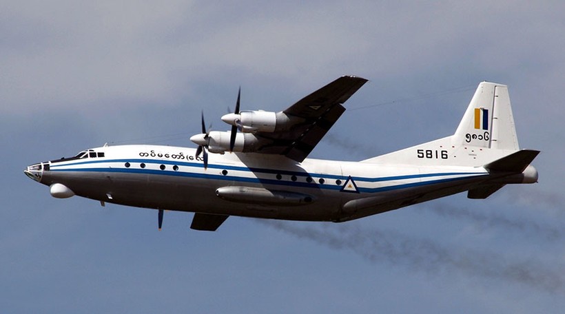 Một máy bay Y-8-200F của quân đội Myanmar. Ảnh: AFP