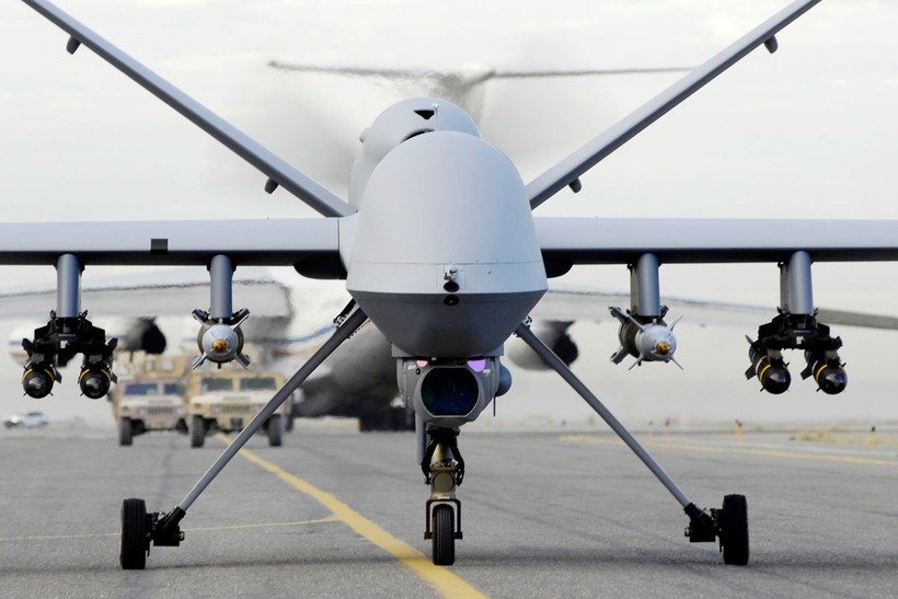 Lực lượng IRGC bắt giữ thành công 1 máy bay không người lái trinh sát tấn công MQ-9 Reaper của Mỹ. Ảnh minh họa: Tasnimnews.