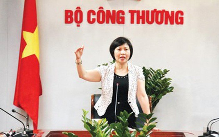 Bà Hồ Thị Kim Thoa.