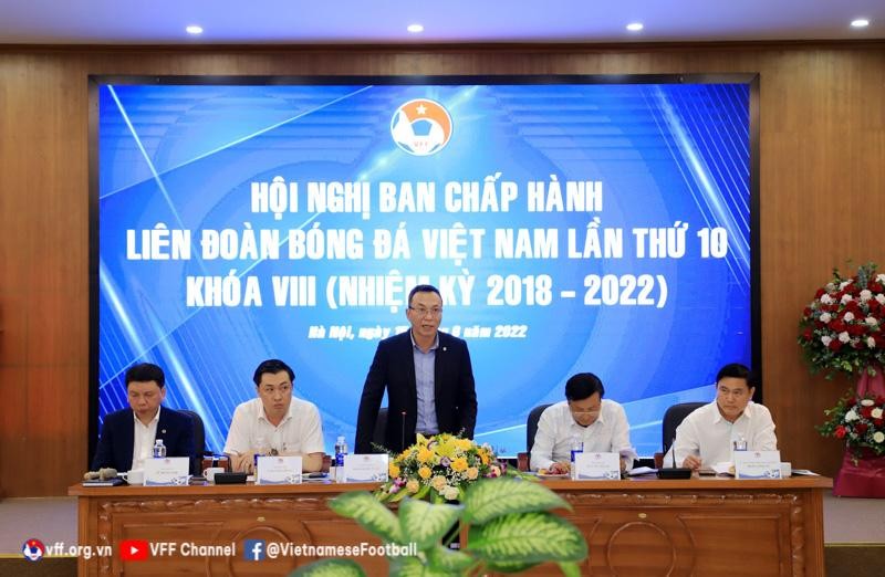 Hội nghị Ban chấp hành VFF lần thứ 10 khóa VIII (nhiệm kỳ 2018-2022) sẽ thông qua phương án tổ chức V-League theo khung thời gian giống giải châu Âu. Ảnh VFF.