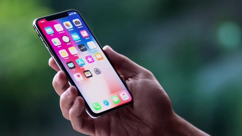 iPhone X là smartphone cao cấp nhất của Apple (ảnh: Wired)