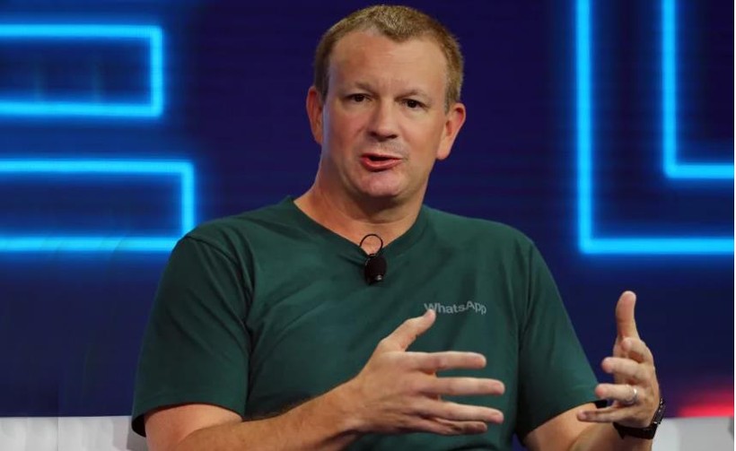 Cựu CEO WhatsApp, ông Brian Acton (ảnh: BuzzFeed News)