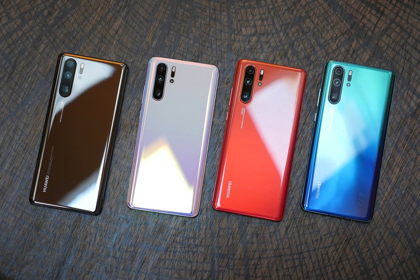 P30 Pro (ảnh: Phone Arena)