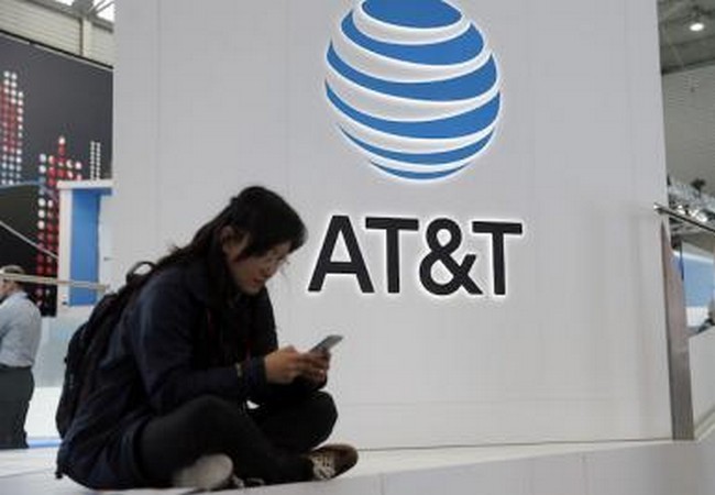 AT&T sẽ là tập đoàn viễn thông đầu tiên phát hành dịch vụ 5G thực thụ (Ảnh Reuters)