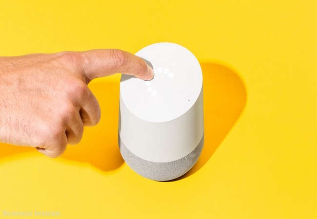 Kể từ tháng 10 năm ngoái, đã có hàng triệu người mua ít nhất một chiếc loa Google Home (Ảnh Business Insider)