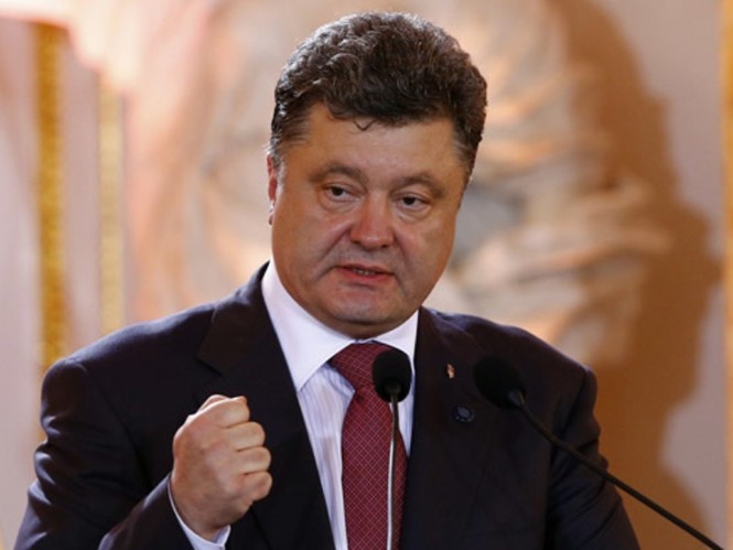 Tổng thống Ukraine, Petro Poroshenko muốn EU và Mỹ hỗ trợ Ukraine lấy lại Crimea - Ảnh: Reuters