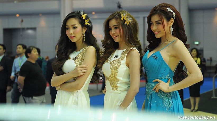 Mãn nhãn với dàn mẫu “nóng bỏng” tại Bangkok Motorshow 2016