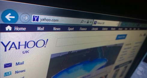 Yahoo đang gặp khó, sắp phải bán mình