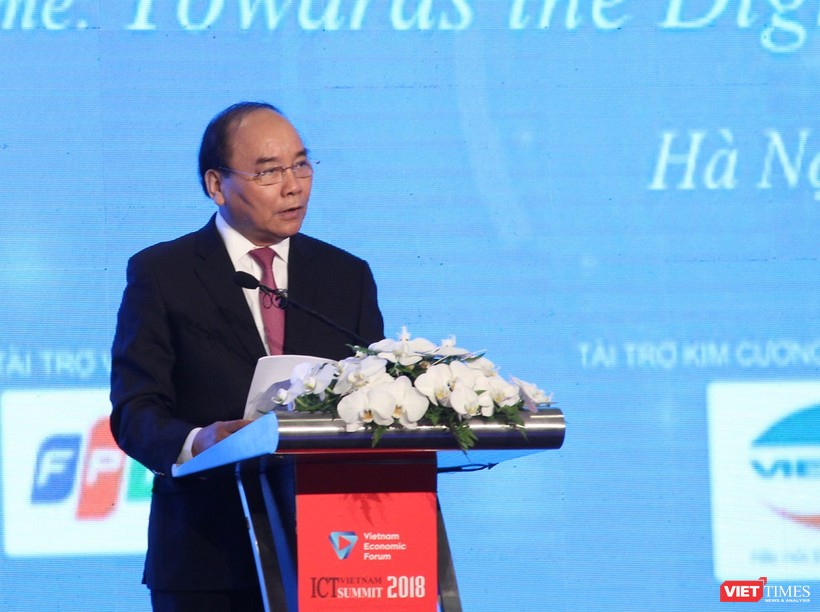 Thủ tướng Chính phủ Nguyễn Xuân Phúc thông báo thành lập Ủy ban quốc gia về Chính phủ điện tử.