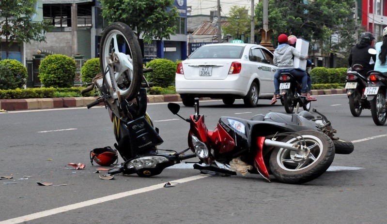 Tại Việt Nam, mỗi ngày có khoảng 20 người ra đường và vĩnh viễn không trở về nhà. Trong 10 tháng năm 2019, toàn quốc đã xảy ra 14.251 vụ tai nạn giao thông, khiến 6.318 người chết và làm 10.873 người bị thương.