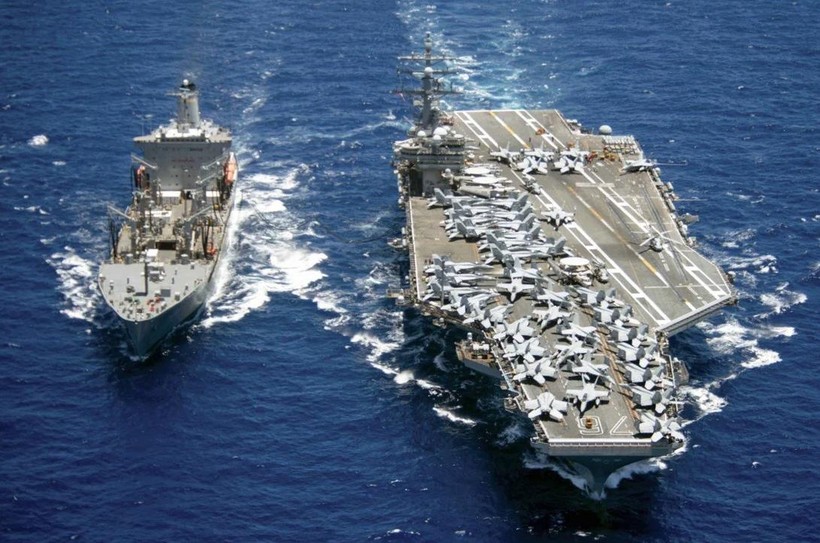 Tàu sân bay USS Ronald Reagan của Mỹ thực hiện chiến dịch tự do hàng hải trên Biển Đông (Ảnh: Handout)