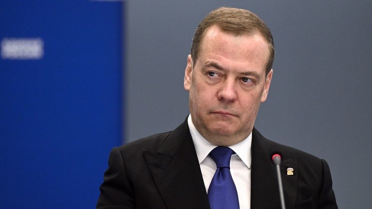 Cựu Tổng thống Nga Dmitry Medvedev (Ảnh: Sputnik)