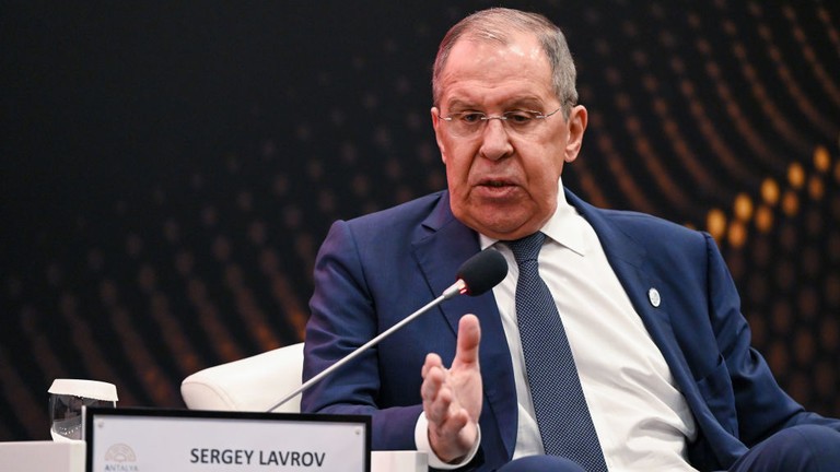 Ngoại trưởng Nga Sergei Lavrov (Ảnh: RT)
