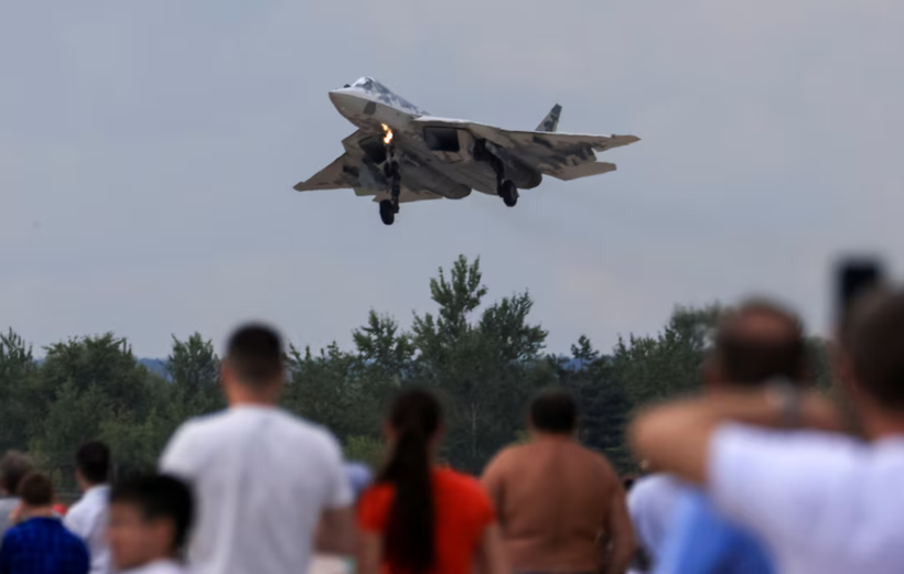 Chiến đấu cơ Sukhoi Su-57 ở Zhukovsky, Nga ngày 25/7/2021 (Ảnh: Reuters)