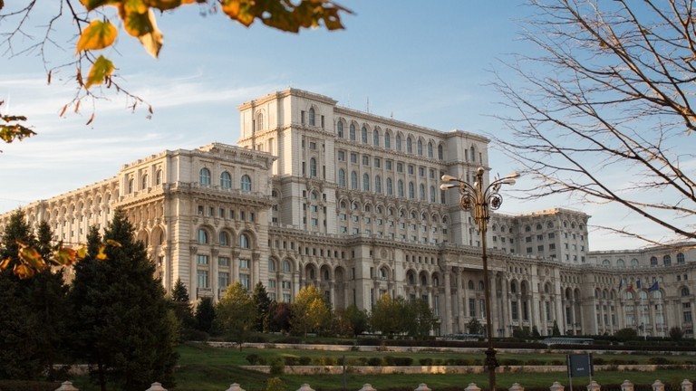 Tòa nhà Quốc hội ở Bucharest, Romania (Ảnh: Getty)