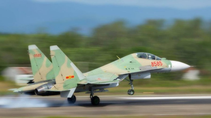 Máy bay chiến đấu Su-30MK2 của Không quân Việt Nam.