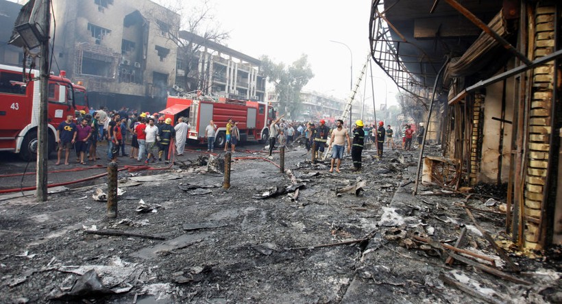 Đánh bom kép ở Baghdad. 