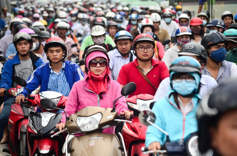 “Địa phương có quyền bỏ thu phí bảo trì đường bộ”