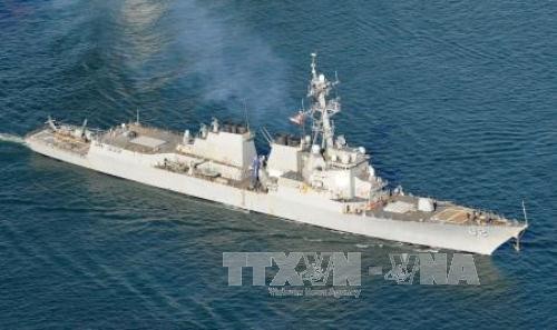 Tàu khu trục được trang bị tên lửa dẫn đường USS Lassen của Mỹ. Ảnh: Kyodo/TTXVN