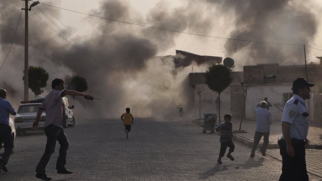 Thổ Nhĩ Kỳ pháo kích IS ở Syria