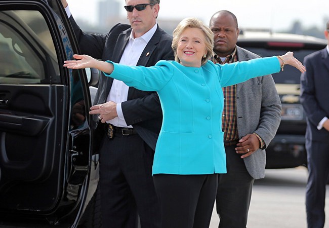 Bà Hillary Clinton đã chuẩn bị pháo hoa ở New York mừng thắng cử?